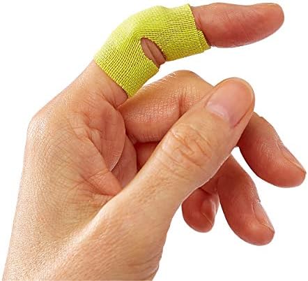 Curad non stick wound pad bandage design illustrating the four sided seal protection against dirt and germs
