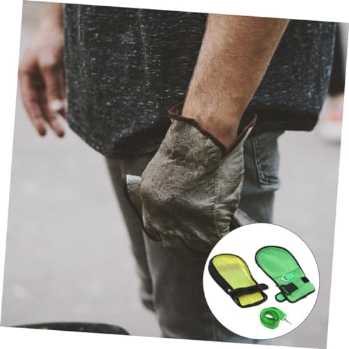 Healvian 3D mesh fabric safety mitten showing the breathable back material.