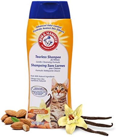 Arm and Hammer kitten shampoo sweet almond scent bottle back view