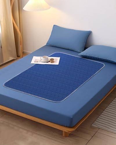 Folded Pronior washable bed pads showing size and quality