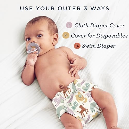 Esembly eco-friendly cloth diaper set lifestyle display