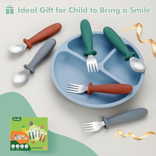 Top view of Vitever Drkio children feeding cutlery