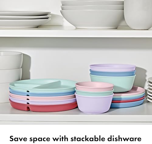 Top view of OXO Tot compartmentalized toddler plates