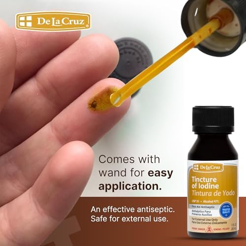 Side profile of De La Cruz 2 percent iodine solution bottle