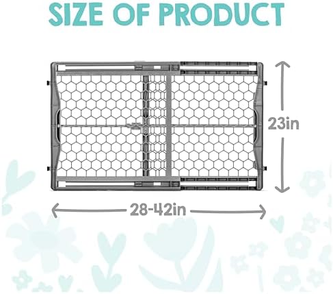 Regalo plastic safety gate showing twist and lock expansion mechanism