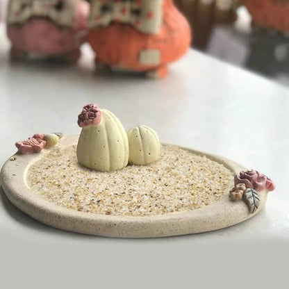 Beige silica sand displayed as a decorative vase filler