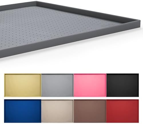 Hubulk dog feeding mat front view showing grey silicone surface