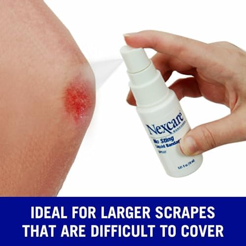 Packaging details of Nexcare first aid liquid bandage emphasizing the fast drying 30 second skin protectant.