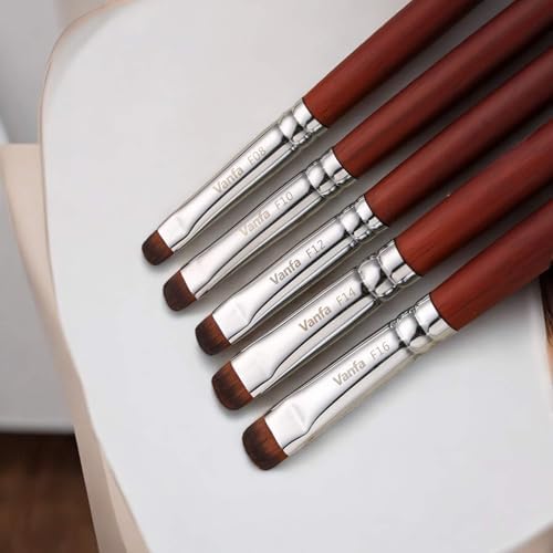 Using Vanfa brush for French manicure smile lines