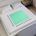 Packaging details of the imported premium washable underpads for family care.