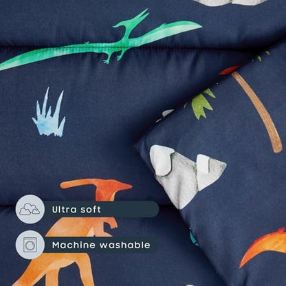 Wake In Cloud standard size toddler bedding set spread flat for kindergarten naptime setup.