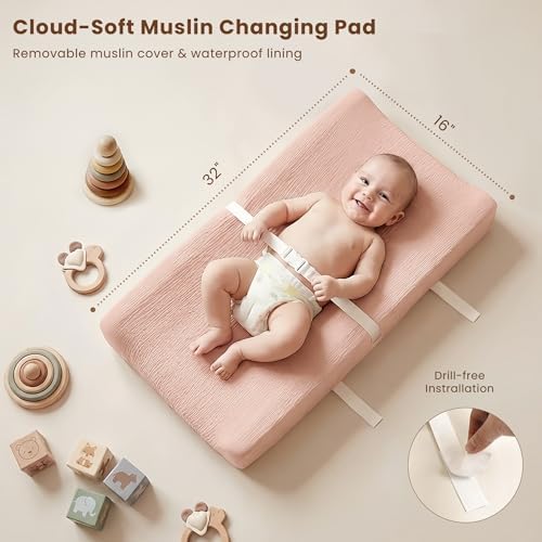 Konssy muslin changing pad placed on dresser