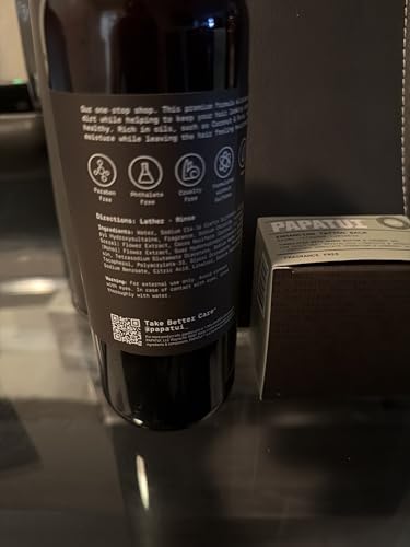 Papatui sandalwood suede shampoo and conditioner bottle close up design