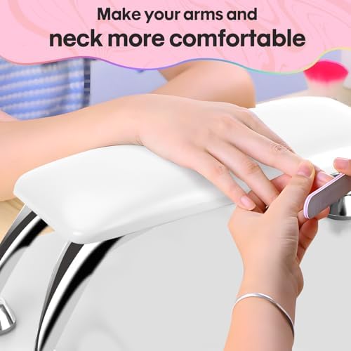 Professional nail technician using the Yuehuamech arm rest for a manicure.