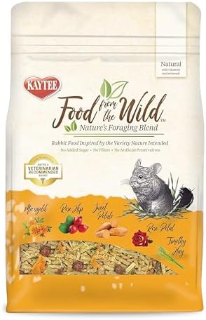 Premium natural foraging blend chinchilla food packaging.