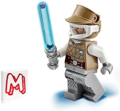 Authentic Star Wars building brick minifigure in Hoth uniform with detailed balaclava headgear.