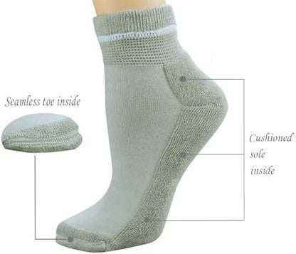 Yomandamor cotton ankle socks for women highlighting the plush cushioned sole protection.