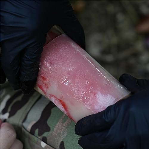 Medical grade non-adhesive burn dressing showing the thick cooling hydrogel layer.