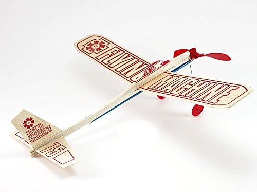 Close up view of the wind up mechanism showing the high elasticity rubber bands and front nose bearing.