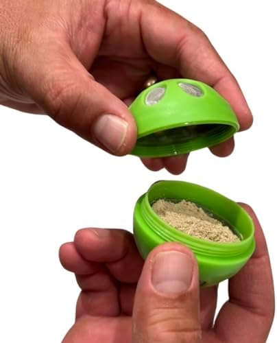 Kavafied Kava Maker lid and removable water filter mechanism