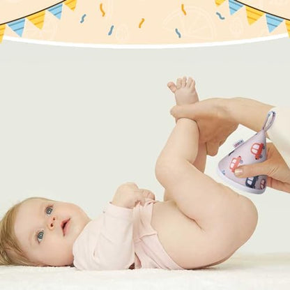 Alvababy baby boy diaper changing accessory with hanging loop