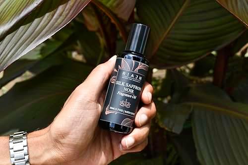 Lifestyle shot of Nuvana Silk Saffron Noir fragrance oil
