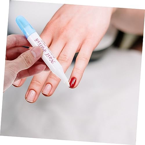 Individual nail polish remover pen showing ergonomic design