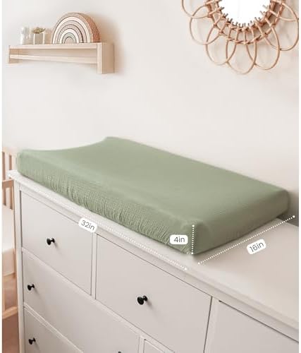 Konssy 2 pack ultra soft muslin cotton sheets showing elasticized bottom edge