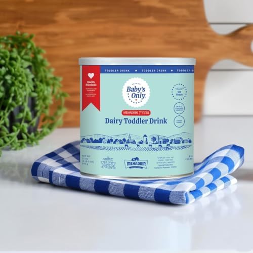 Baby's Only Organic Toddler Nutritional Drink angled view displaying secure lid seal and included measuring scoop.