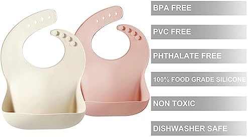 Close up view of the thick spill pocket design on the imported PandaEar infant bib.