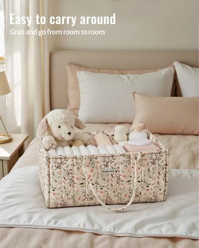 Close up of quilted texture and floral design on Blissful Diary caddy