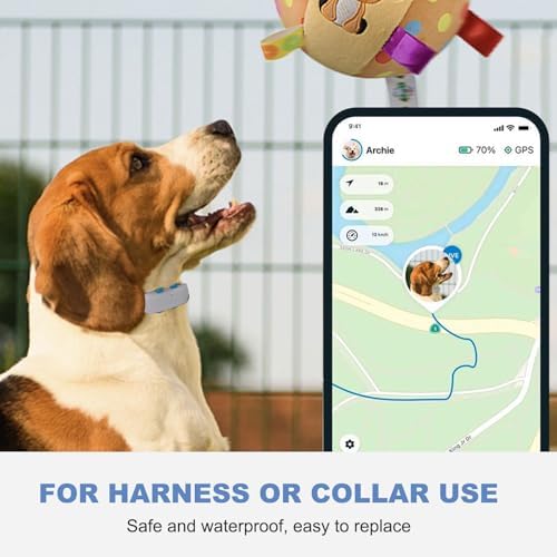 Flexible rubber attachment clip for dog activity tracker
