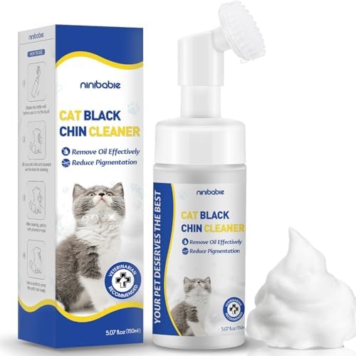 Ninibabie feline chin acne foaming wash being applied to a cat's jaw