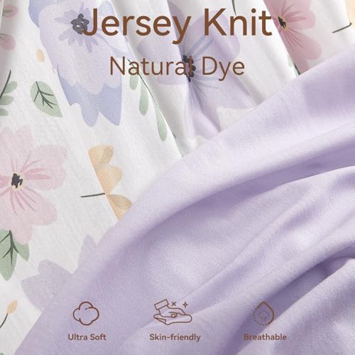 Close up details of the purple jersey knit fabric texture and stitching