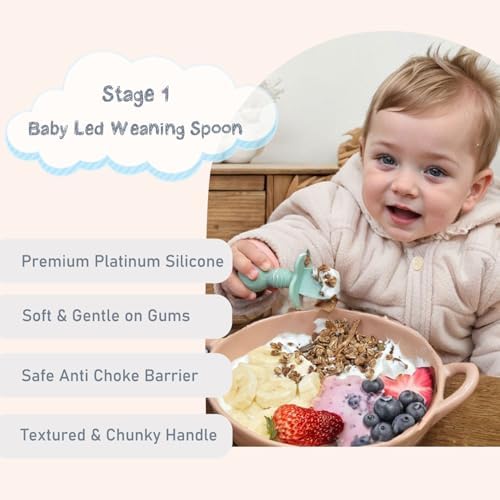 Ergonomic easy grip handles of the Ginbear baby spoons designed for small infant hands practicing self feeding.