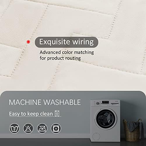 Fuguitex cat and dog furniture pad spread on a recliner