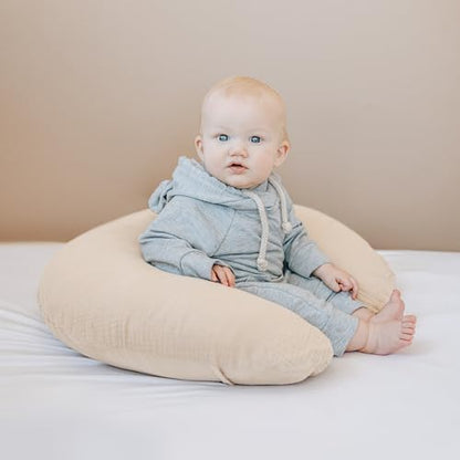 Konssy 100 percent cotton nursing cover lifestyle shot