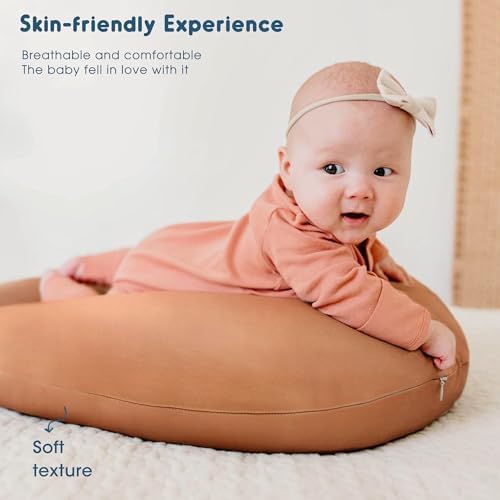 Grssder nursing pillow cover being placed on a feeding pillow