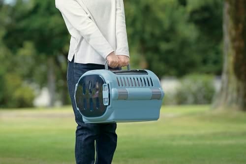 Side profile of Richell dual door pet travel carrier in blue
