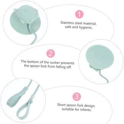 Totority feeding accessory set displayed on a clean surface