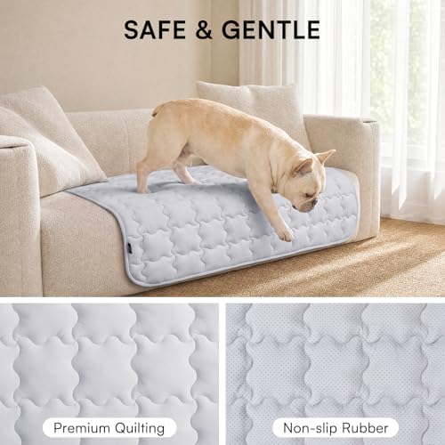 Thickened padding and welded seams detail on LINENLUX pet cooling bed