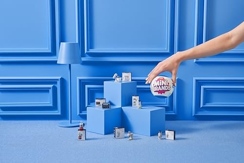 Detailed close up of rare resin mini items from the Home themed blind box