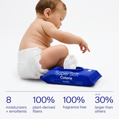 Close up of the cloth like texture of the premium cotton moisturizing baby wipe