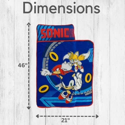 Built in personalization name tag details on the imported Sonic the Hedgehog kids mat