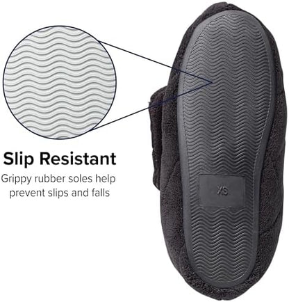 Underneath view of Silverts slippers showing the slip-resistant safety sole.
