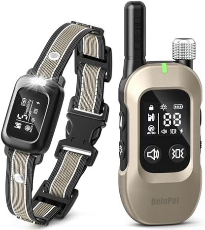 Delupet dog training collar remote control display screen interface showcasing training modes
