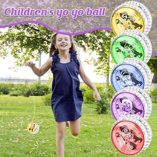 Child playing with YSBJKWCF responsive LED ball