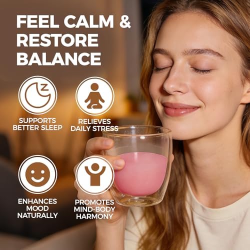 KXVUDE kava and ashwagandha anti stress drink mix pineapple berry flavor close up.
