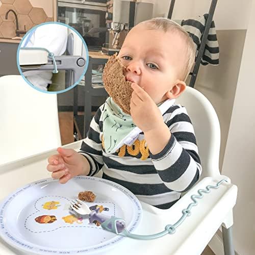 Gelinor first stage baby led weaning accessories pack demonstrating attachment to a toddler stroller bar.