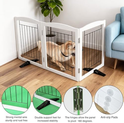 Close up of the non slip rubber feet on the ZJSF freestanding dog gate for floor protection
